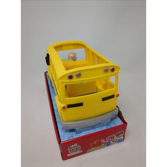 CoComelon Official Musical Yellow School Bus, Plays ‘Wheels on The Bus' Song - Picture 4 of 7